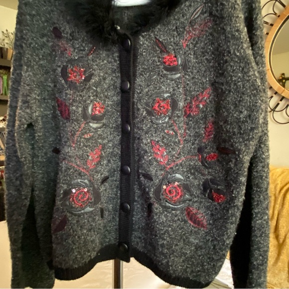 Witchy Core Wool Blend Button Cardigan Faux Fur Neckline VTG Size M - Picture 5 of 16
